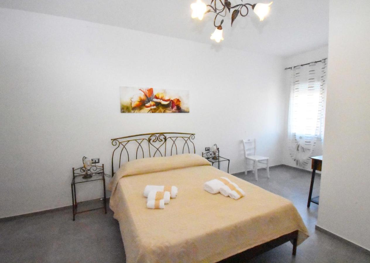 B&B Centrale Тортоли Экстерьер фото