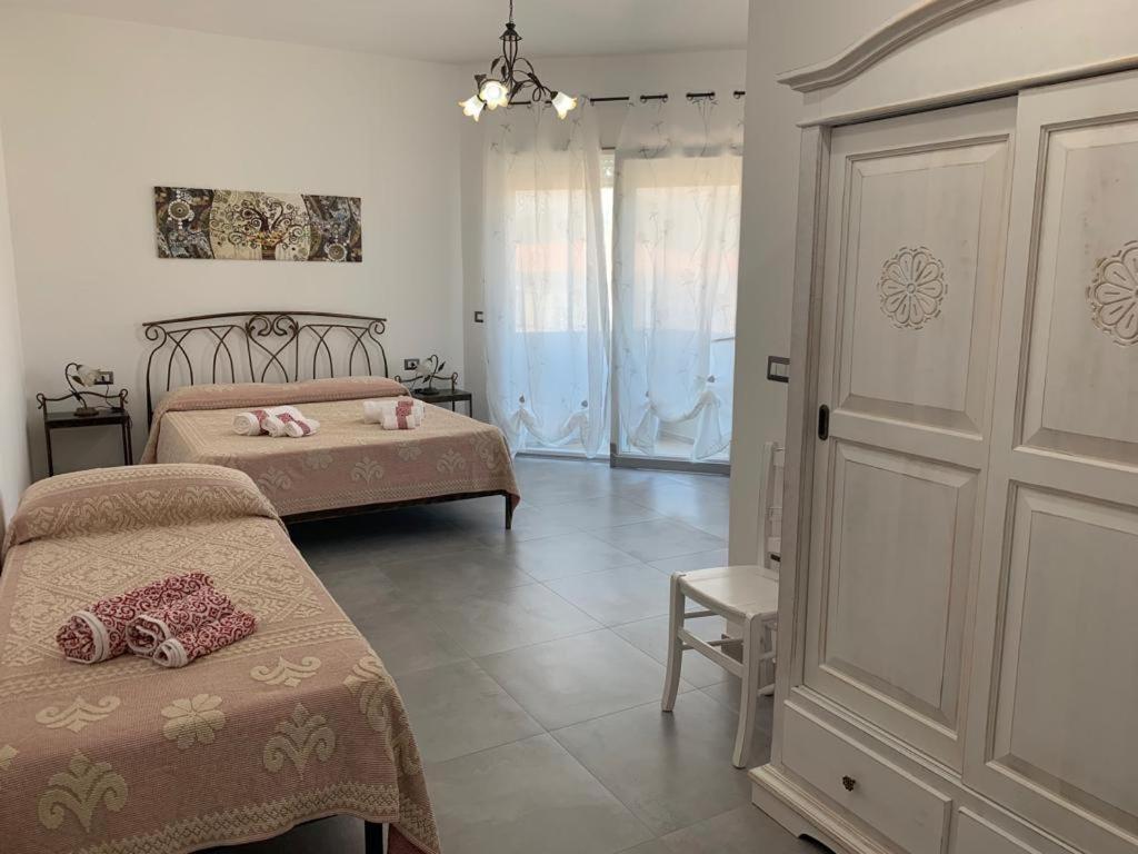 B&B Centrale Тортоли Экстерьер фото
