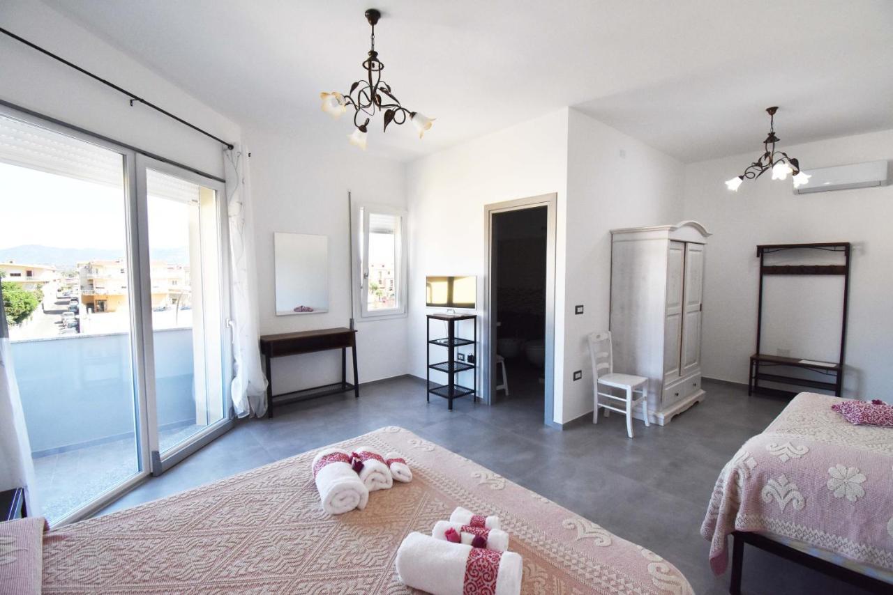 B&B Centrale Тортоли Экстерьер фото