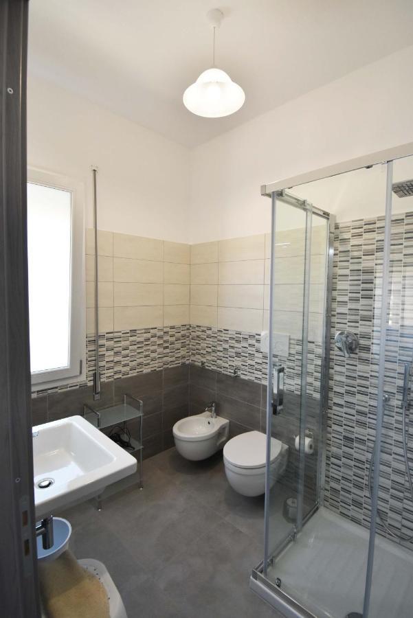 B&B Centrale Тортоли Экстерьер фото