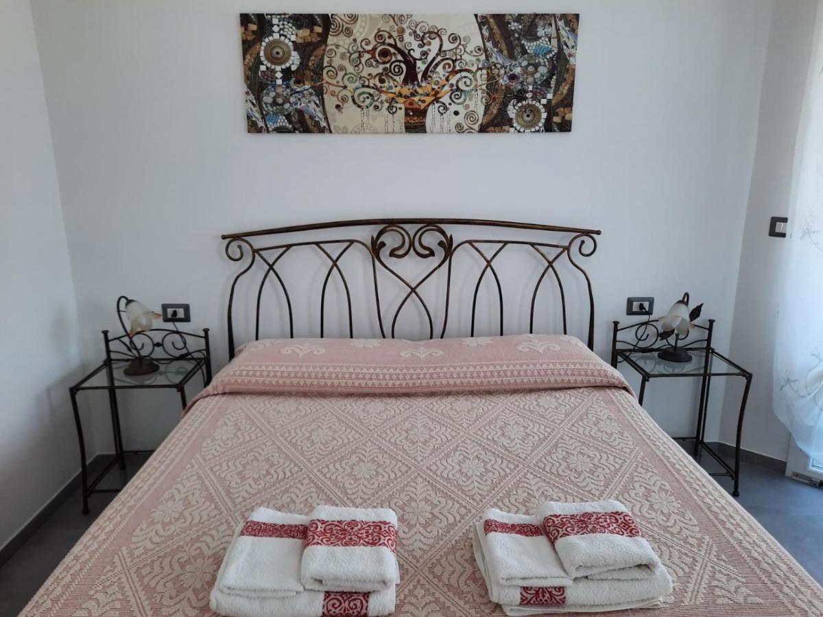 B&B Centrale Тортоли Экстерьер фото